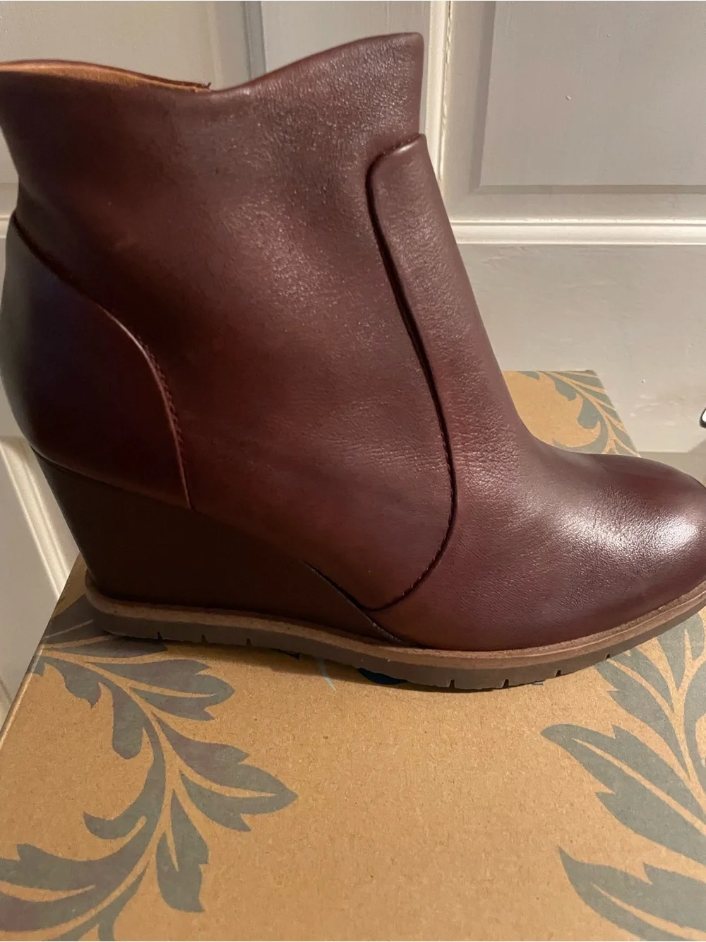 Sofft stylish wedge